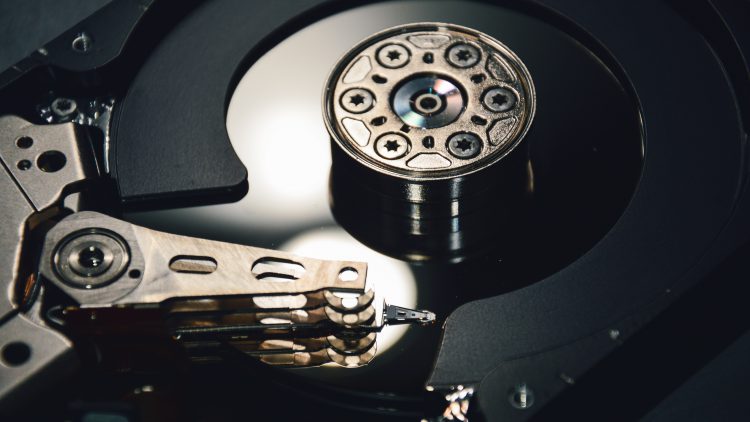 Come verificare la salute del disco con un controllo SMART (HDD & SSD)